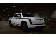 Hon Hai acquisisce la prima base di produzione di veicoli elettrici in Nord America e producerà in serie camioncini elettrici Lordstown.