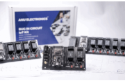 Kit relè IoT con compito di debug integrato